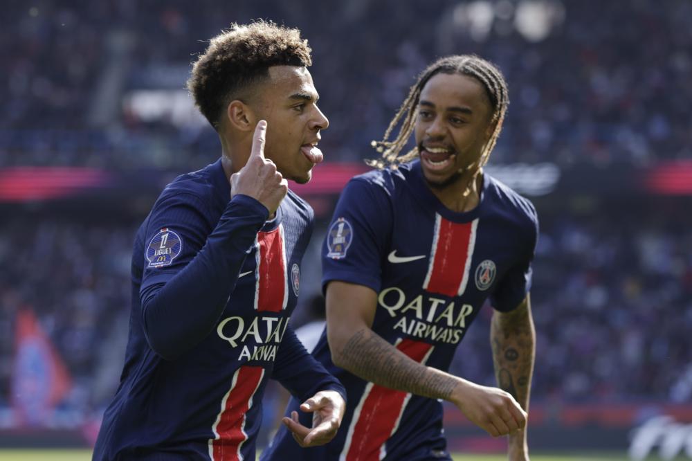 亚VS巴塞 亚VS巴塞